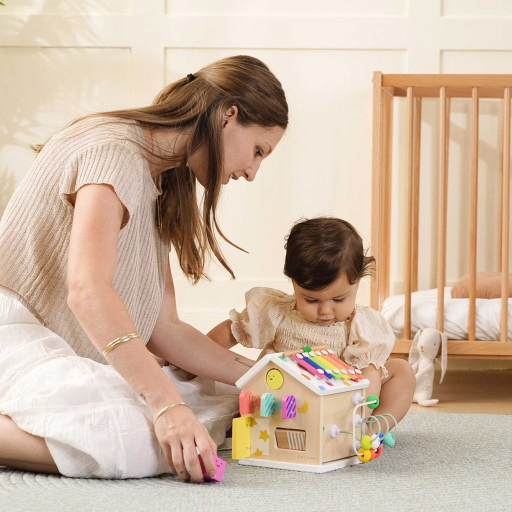 Cubo de actividades La Casita de Tiny Land® - Arcoíris