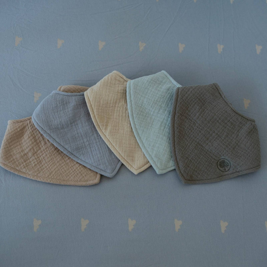 Lot de 4 bavoirs bandana en mousseline orageuse