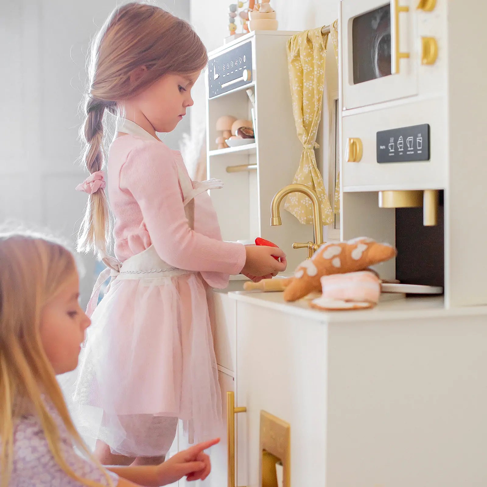 Cuisine de jeu emblématique en bois Tiny Land® – Ensemble de cuisine d'imitation crème pour enfants